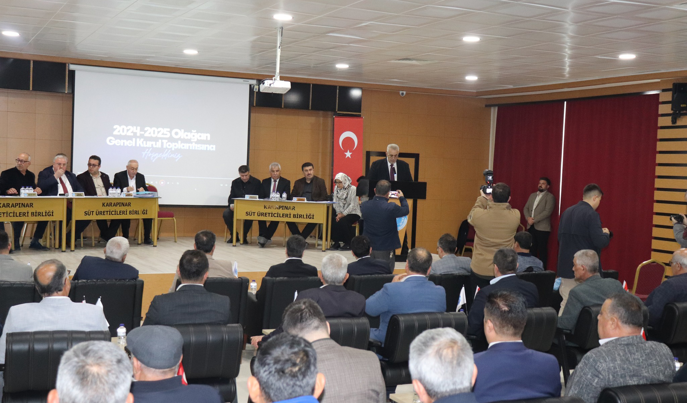 Karapınar Süt Üreticileri Birliğimizin 2024 - 2025 Yılı Olağan Genel Kurul Toplantısını yoğun katılım, büyük bir coşku ve güçlü bir birlik ruhu içerisinde gerçekleştirdik. - Ek Görsel