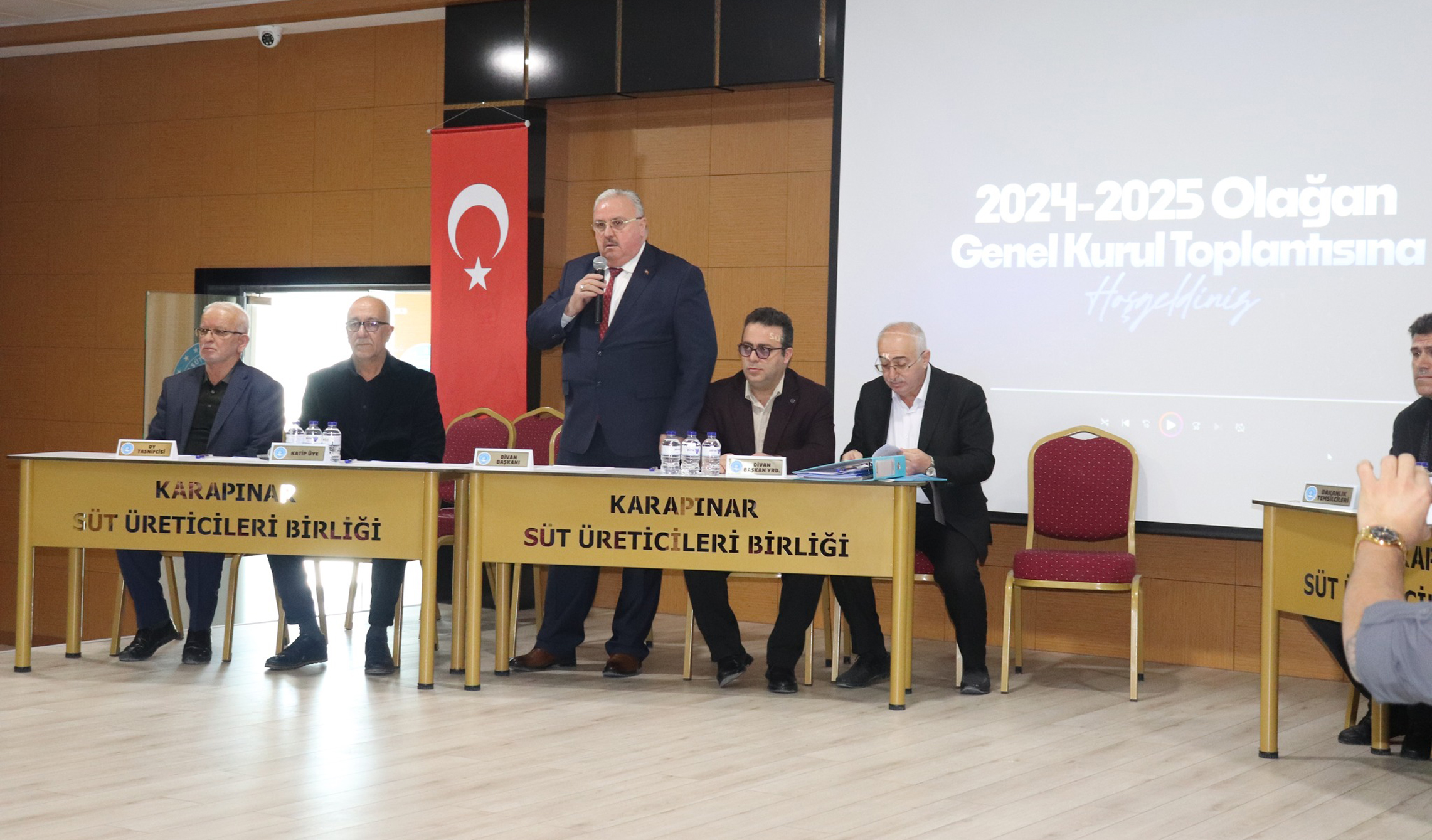 Karapınar Süt Üreticileri Birliğimizin 2024 - 2025 Yılı Olağan Genel Kurul Toplantısını yoğun katılım, büyük bir coşku ve güçlü bir birlik ruhu içerisinde gerçekleştirdik. - Ek Görsel