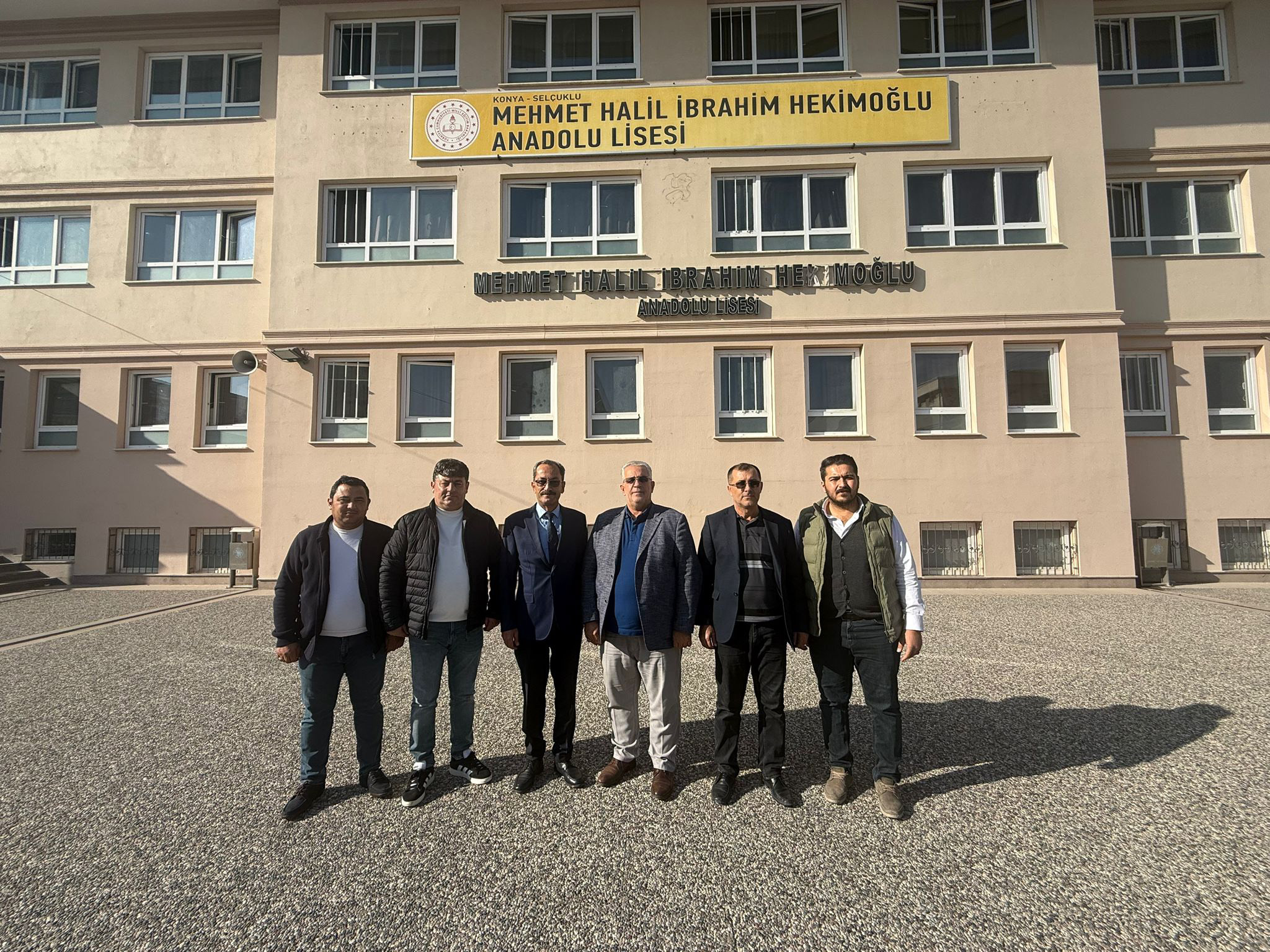 S.S. Konya Bölgesi Hayvancılık Kooperatifleri Birliği ve Konya Selçuklu Mehmet Halil İbrahim Hekimoğlu Anadolu Lisesine ziyaret. - Ek Görsel